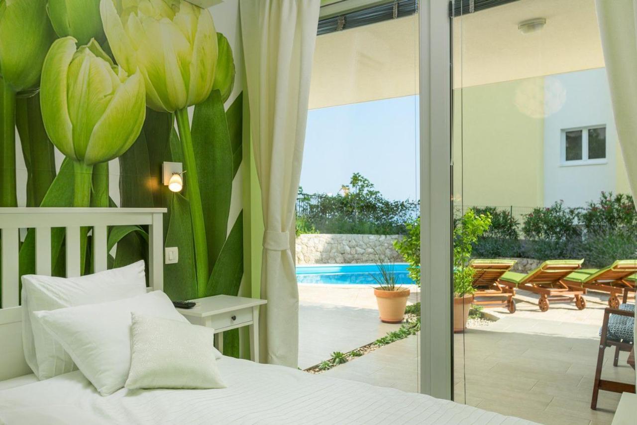 Lux Apartment Sandra Makarska Exteriör bild