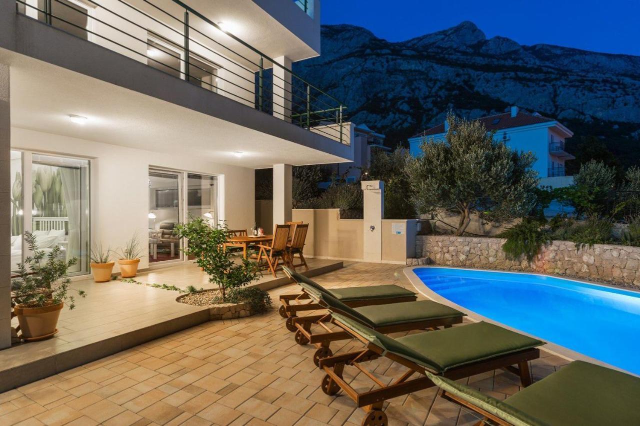 Lux Apartment Sandra Makarska Exteriör bild