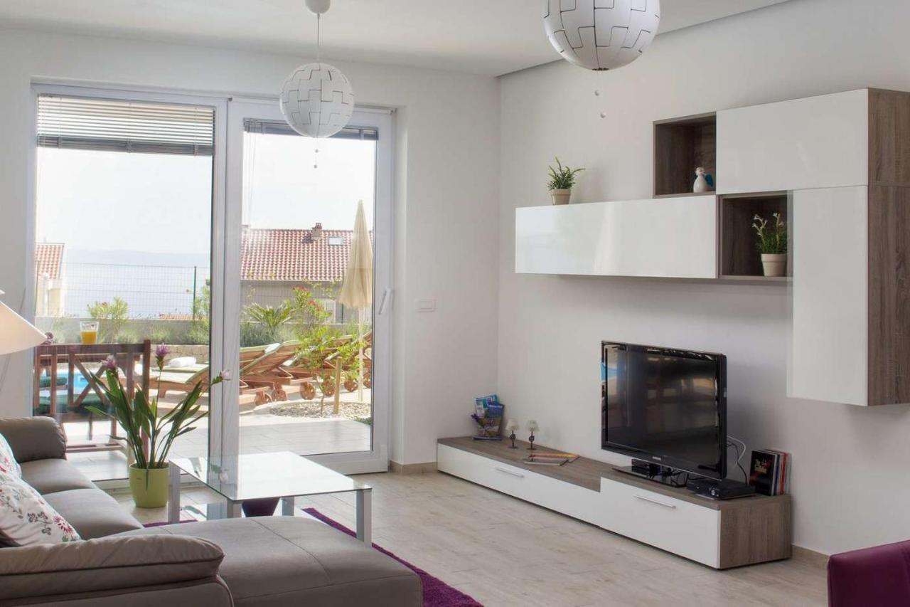 Lux Apartment Sandra Makarska Exteriör bild